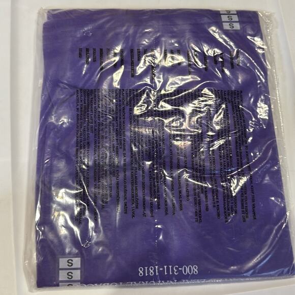 NWT Kona Coffee Flavor HULA GIRL CIGARS Aloha from Hawaii Small Purple T-Shirt - Picture 2 of 6